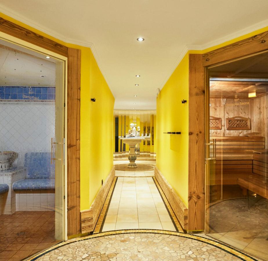 Hotel Gut Stiluppe Mayrhofen Esterno foto